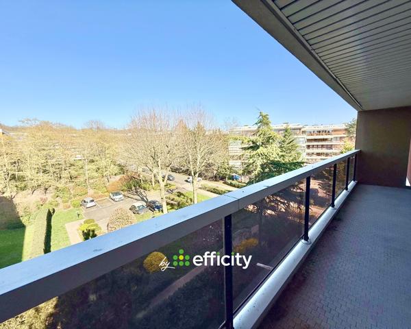 Appartement
         4 pièces
        - 96 m² 448 000 € *