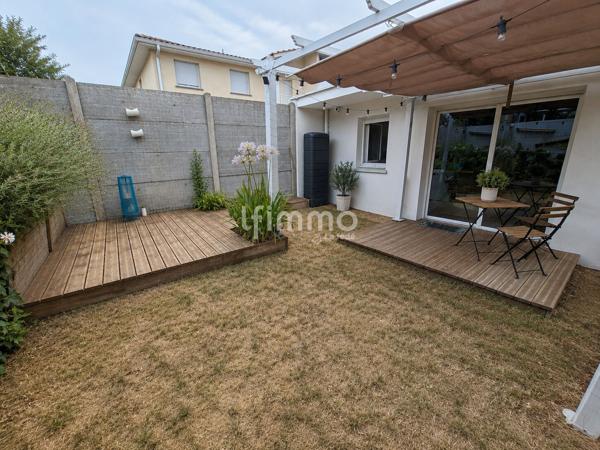 Appartement T2 de 48m2 avec terrasse et parking
