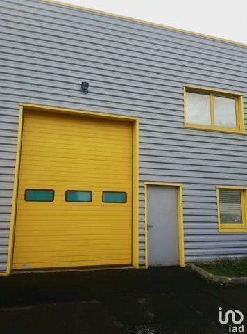 Location local d’activité 140 m² Santeny