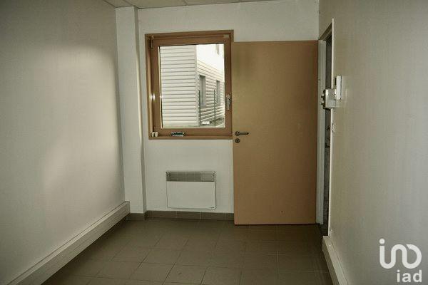 Location local d’activité 140 m² Santeny