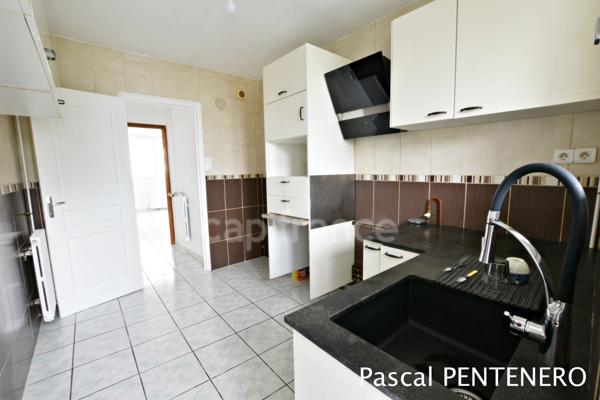 A vendre Appartement T4 Traversant à Vénissieux, Quartier Gabriel Péri