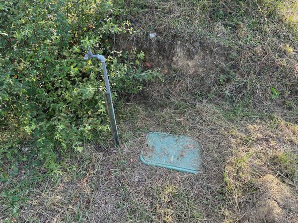 Dpt Hautes Pyrénées (65), à vendre Terrain de 2945 m2 avec CU et viabilisé.