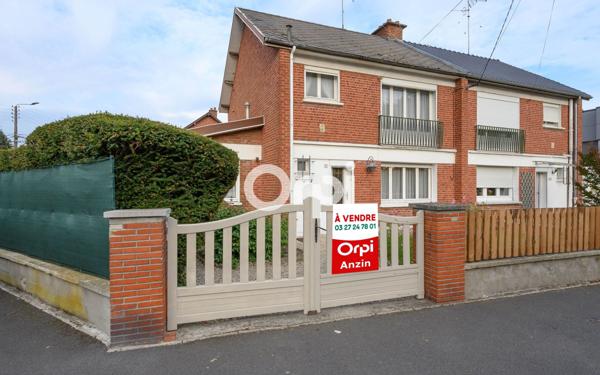 Maison à vendre    4 pièces • 94 m2 Bruay-sur-l'Escaut