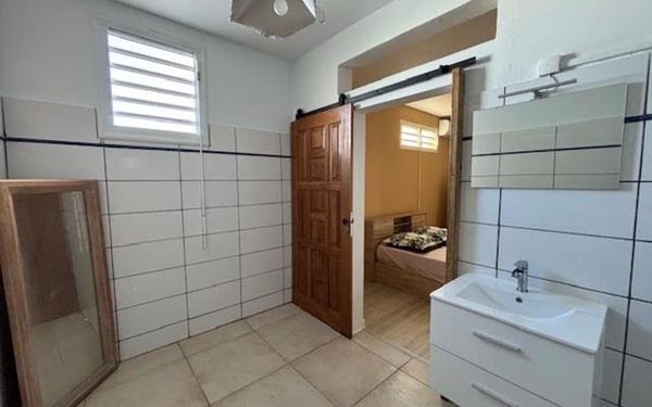 Appartement à louer    3 pièces •  Sainte-Anne