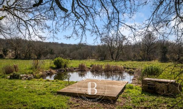 Figeac, Propriété  500 m² à vendre