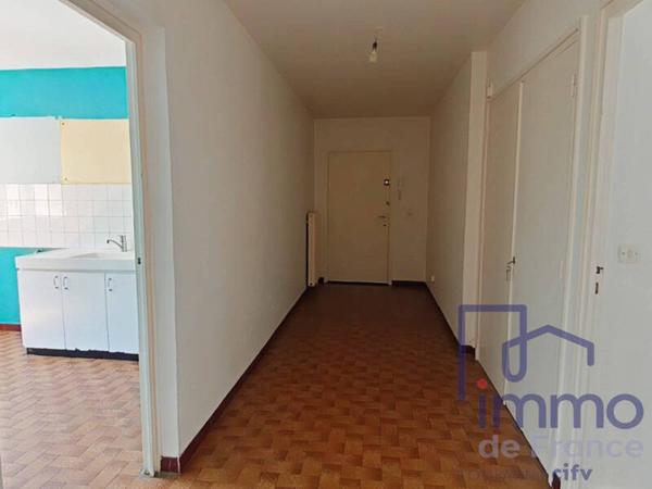 Appartement 5 pièces                                        - 43700 Brives-Charensac Réf : 2896-CIFVFOREZVELAY