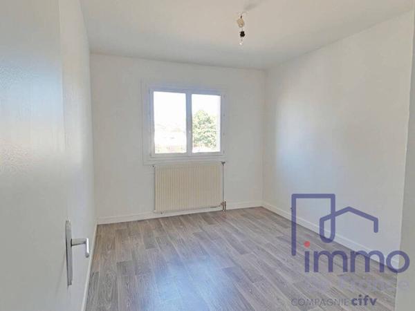 Appartement 5 pièces                                        - 43700 Brives-Charensac Réf : 2896-CIFVFOREZVELAY