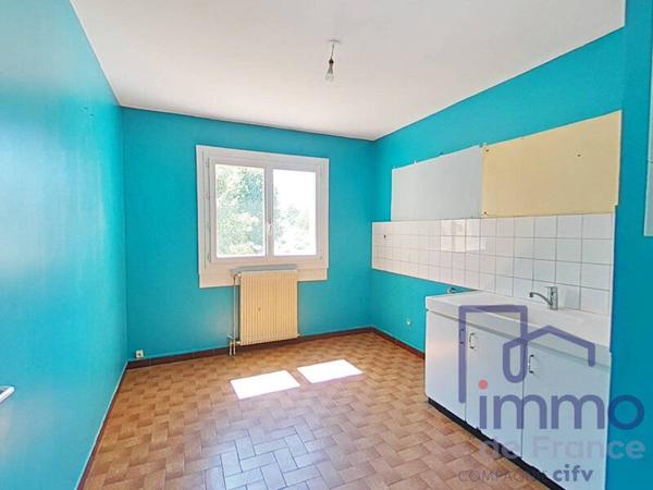 Appartement 5 pièces                                        - 43700 Brives-Charensac Réf : 2896-CIFVFOREZVELAY