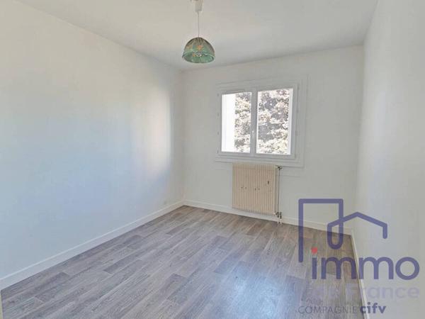 Appartement 5 pièces                                        - 43700 Brives-Charensac Réf : 2896-CIFVFOREZVELAY