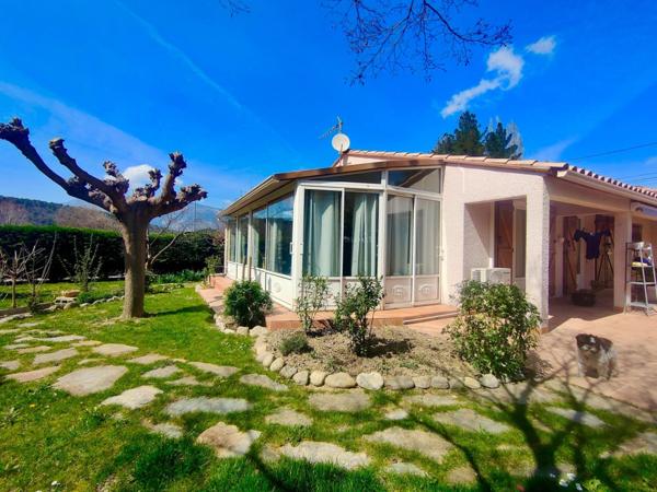 Maison à vendre plain pied avec dépendance VERNET LES BAINS (66)