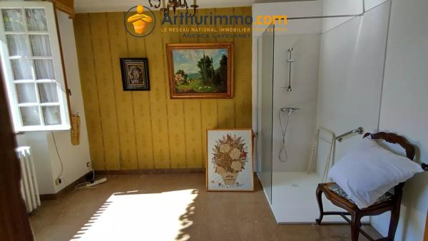Vente                                                      Maison
                        
                     6 pièces                      194 m2                     à Belcaire