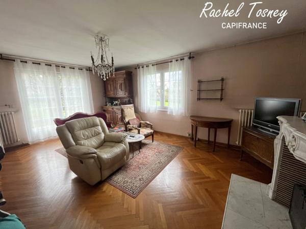 Dpt Doubs (25), à vendre secteur EXINCOURT Belle Propriété T8 avec parc arboré !