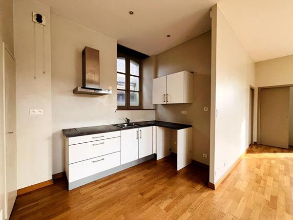 Appartement Vannes T2- 47,8 m2- Vue imprenable sur le port