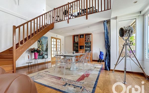 Appartement à vendre    5 pièces • 124 m2 Clamart
