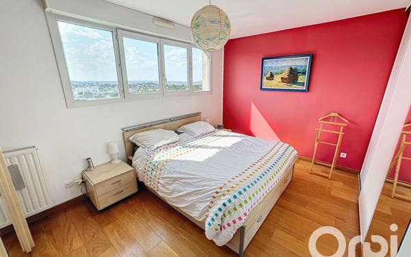 Appartement à vendre    5 pièces • 124 m2 Clamart