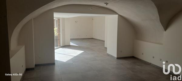 Maison à vendre 22 pièces 400 m² Vallon-Pont-d'Arc