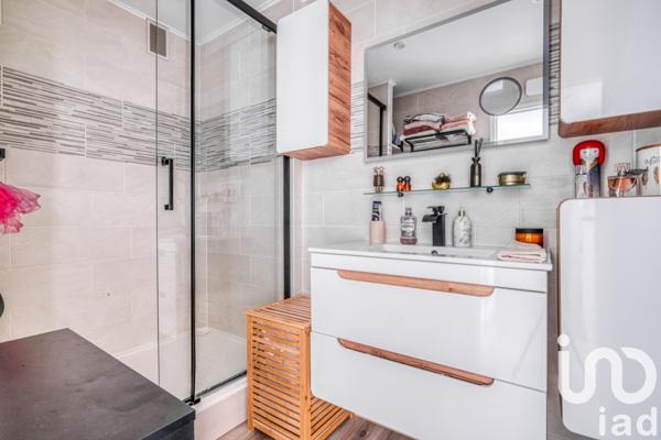 Appartement à vendre 2 pièces 47 m² Neuilly-sur-Marne