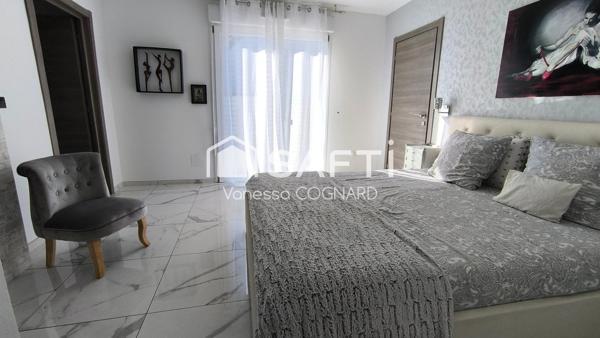 Maison récente avec piscine – Muespach-le-Haut