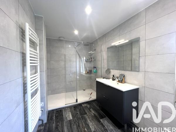 Maison à vendre 5 pièces 145 m² Saint-Pierre-du-Mont