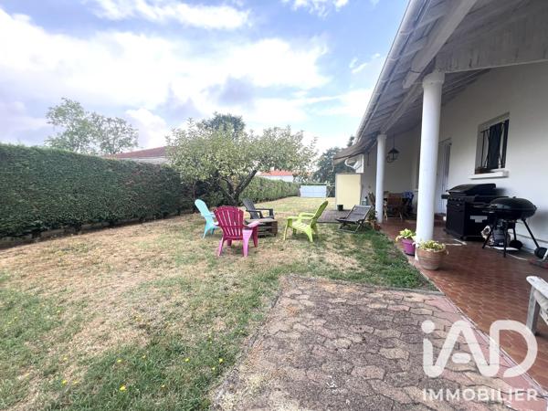 Maison à vendre 5 pièces 145 m² Saint-Pierre-du-Mont