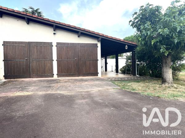Maison à vendre 5 pièces 145 m² Saint-Pierre-du-Mont
