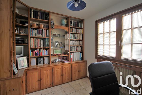 Maison à vendre 7 pièces 197 m² Villecresnes