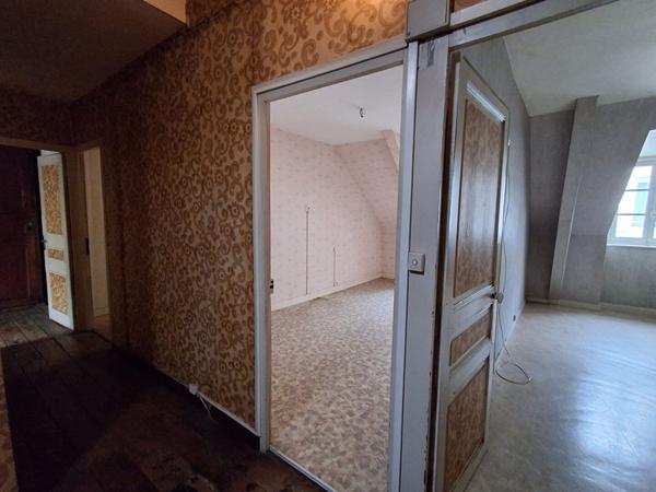 Immeuble Cancale (commerces + logements + dépendances)