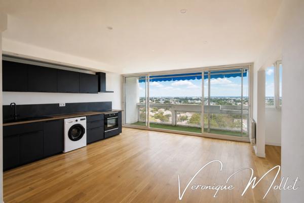 MÉRIGNAC – 10e ET DERNIER ÉTAGE, LA VUE COMME HORIZON - GARAGE DISPONIBLE EN OPTION -