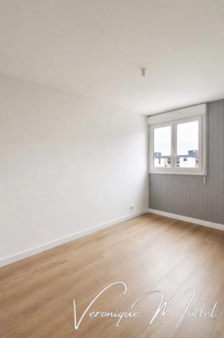 MÉRIGNAC – 10e ET DERNIER ÉTAGE, LA VUE COMME HORIZON - GARAGE DISPONIBLE EN OPTION -