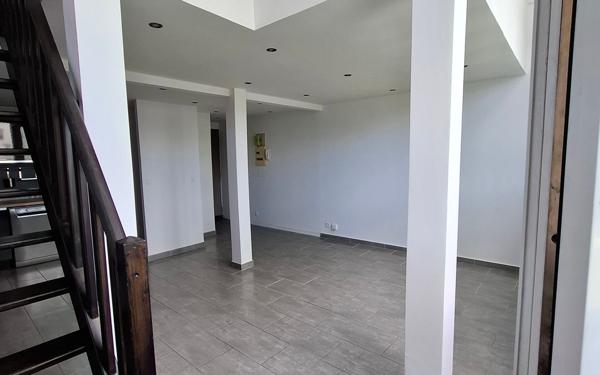 Appartement à louer    2 pièces • 52,60 m2 Villenoy