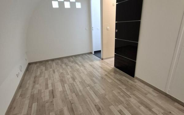Appartement à louer    2 pièces • 52,60 m2 Villenoy