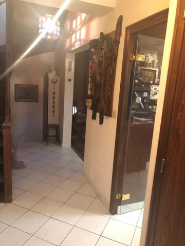 Dans le secteur résidentiel prisé des Essarts à BRON, proche toutes commodités et au calme