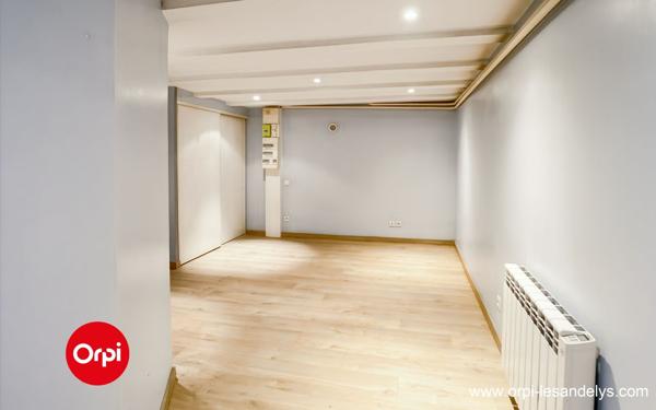 Immeuble à vendre    5 pièces • 118 m2 Les Andelys