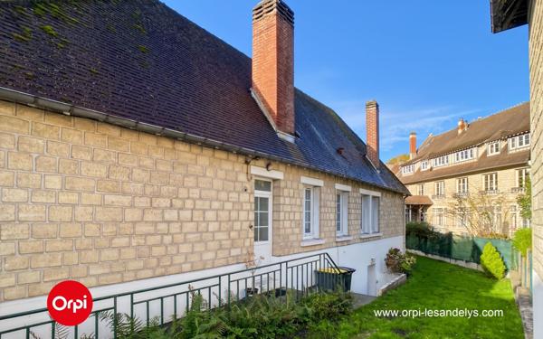 Immeuble à vendre    5 pièces • 118 m2 Les Andelys