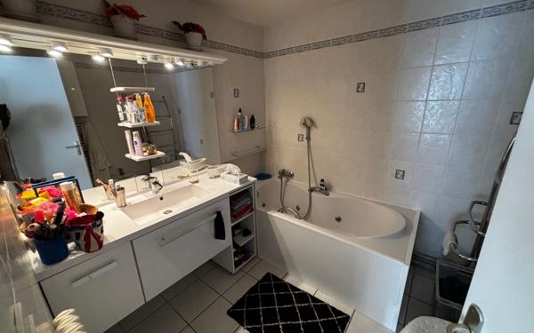 Appartement à vendre    3 pièces •  Saint-Pierre-Quiberon