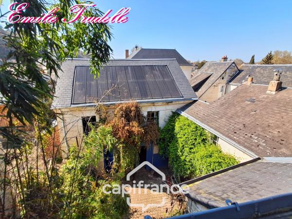Maison à vendre 6 pièces LA CHARTRE SUR LE LOIR (72) Maison de caractère – cœur de ville – 181 m² – cour, dépendance et caves