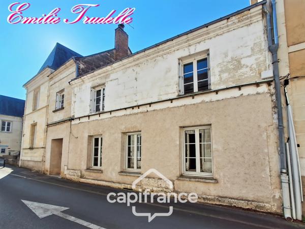 Maison à vendre 6 pièces LA CHARTRE SUR LE LOIR (72) Maison de caractère – cœur de ville – 181 m² – cour, dépendance et caves