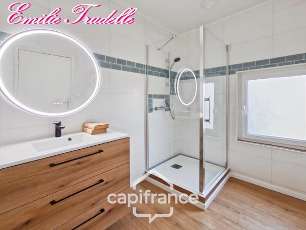 Maison à vendre 6 pièces LA CHARTRE SUR LE LOIR (72) Maison de caractère – cœur de ville – 181 m² – cour, dépendance et caves