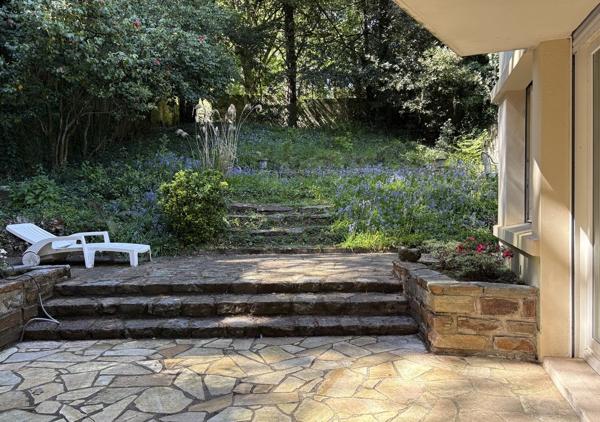 Grande maison familiale 306 m² avec jardin fort potentiel
