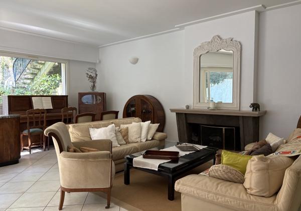 Grande maison familiale 306 m² avec jardin fort potentiel