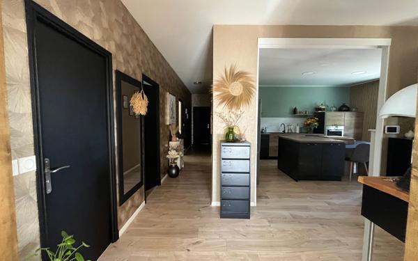 Maison à vendre    5 pièces • 165 m2 Lherm