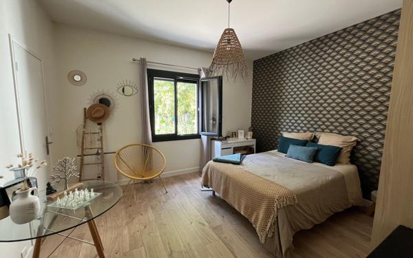 Maison à vendre    5 pièces • 165 m2 Lherm