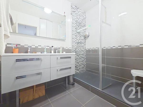 Appartement F2 à vendre  2 pièces - 52,50 m 2   ST MALO  - 35