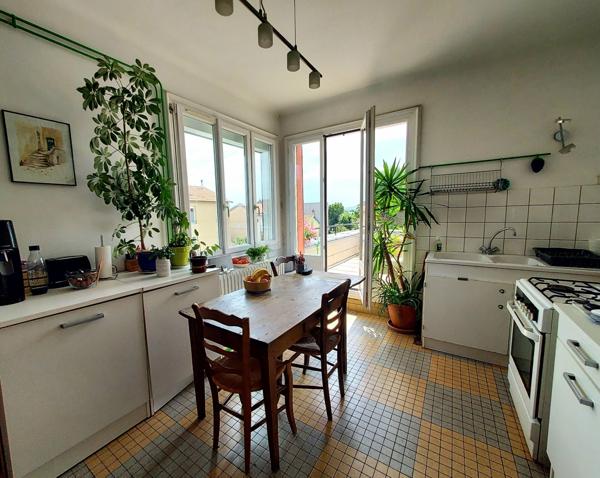 Beau T3 avec grande Terrasse