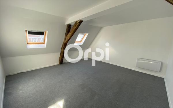Appartement à louer    3 pièces •  Lillers