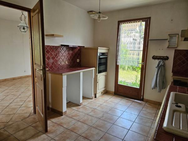 VILLA PLAIN PIED - T4 - TERRAIN - GARAGE - 25 MIN DE CLERMONT FERRAND EST - VERTAIZON-CHIGNAT