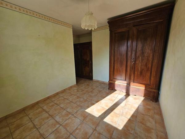 VILLA PLAIN PIED - T4 - TERRAIN - GARAGE - 25 MIN DE CLERMONT FERRAND EST - VERTAIZON-CHIGNAT