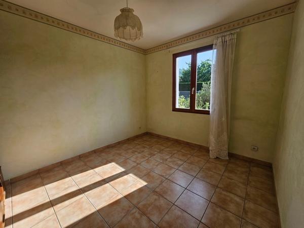 VILLA PLAIN PIED - T4 - TERRAIN - GARAGE - 25 MIN DE CLERMONT FERRAND EST - VERTAIZON-CHIGNAT