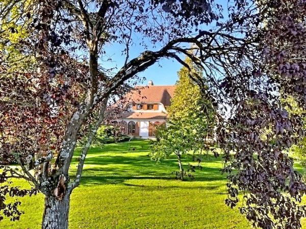 proche gare direct Paris, 15mn de l'autoroute