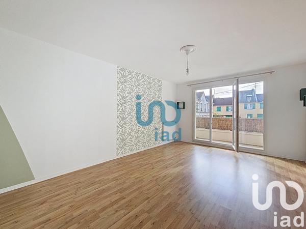 Location appartement 3 pièces 67 m² Mantes-la-Ville